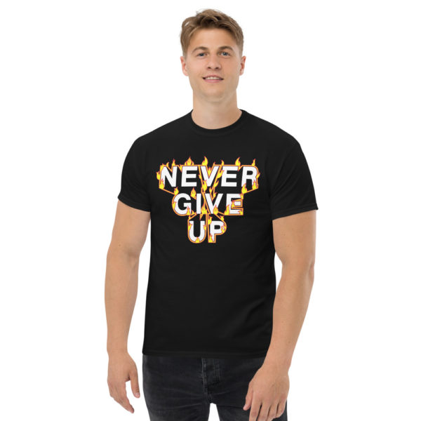 Never Give Up Men's heavyweight tee